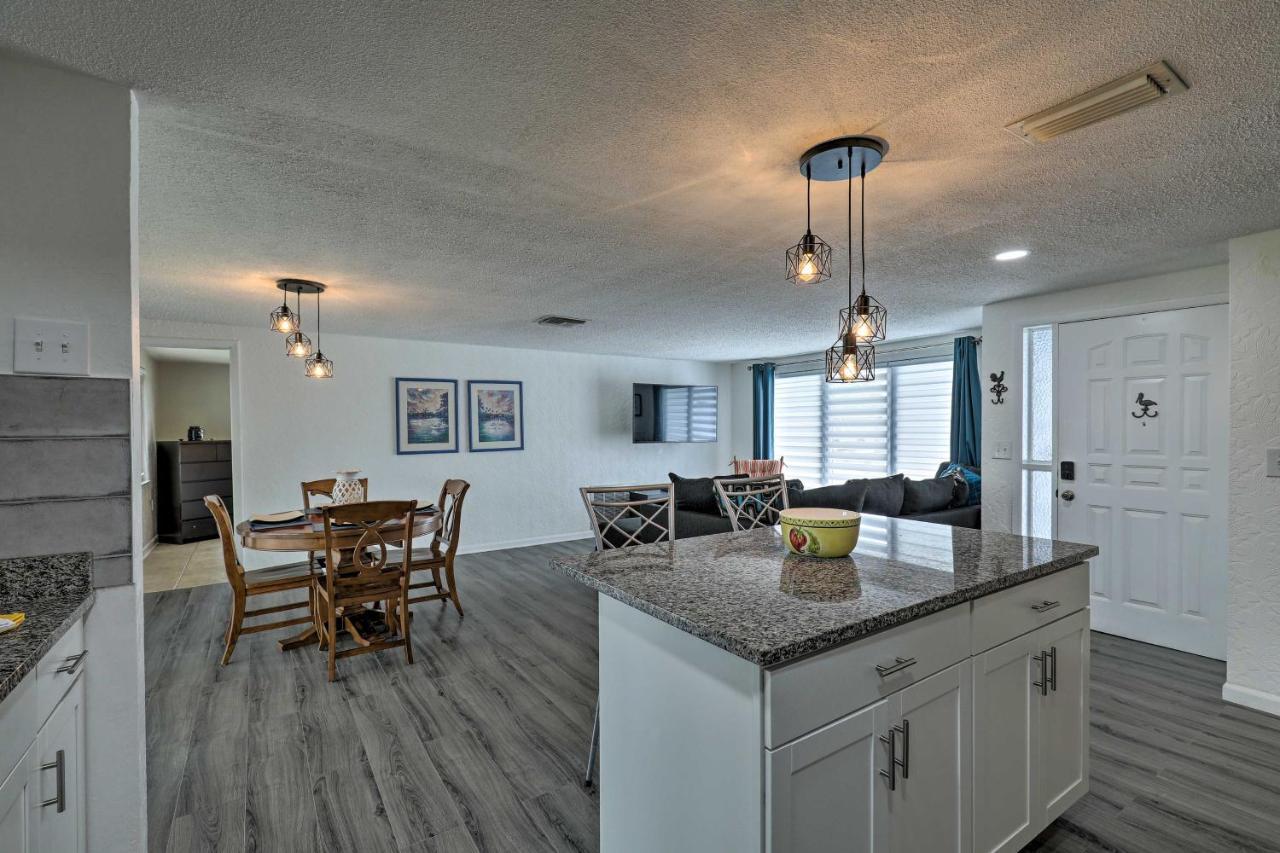 Charming Home With Patio, 7 Mi To Sunset Beach! Холідей Екстер'єр фото