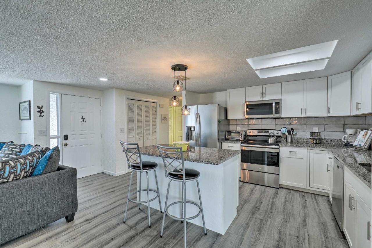 Charming Home With Patio, 7 Mi To Sunset Beach! Холідей Екстер'єр фото