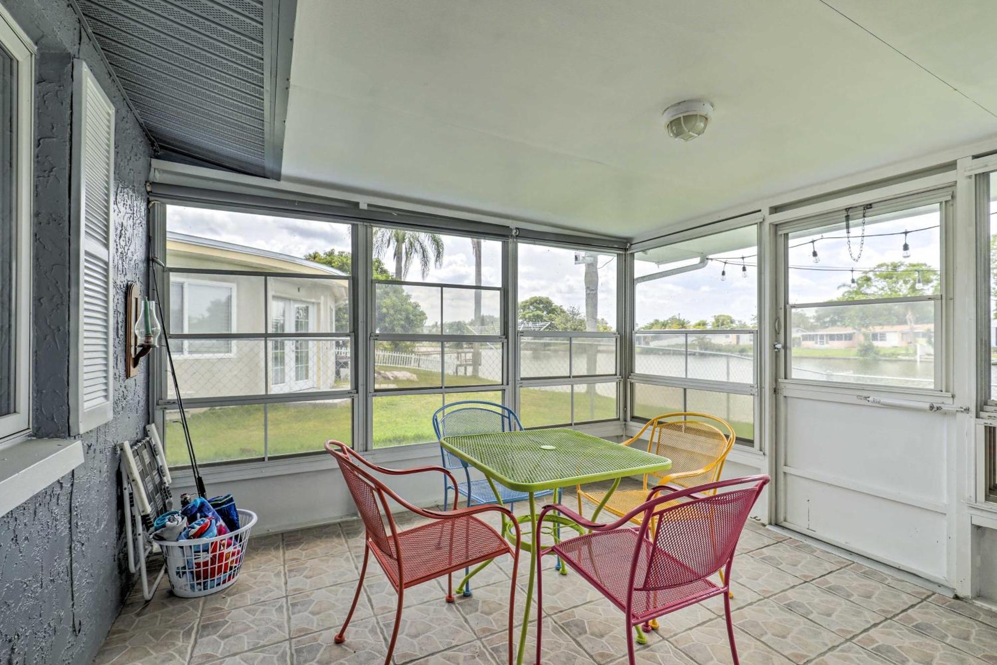 Charming Home With Patio, 7 Mi To Sunset Beach! Холідей Екстер'єр фото